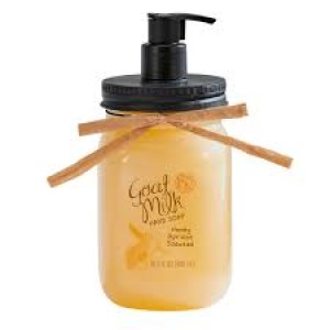 סבון נוזלי לידיים Honey Apricot Goat Milk